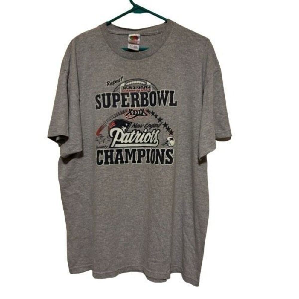 New England Patriots SB XXXIX Champions Size XL T-Shirt